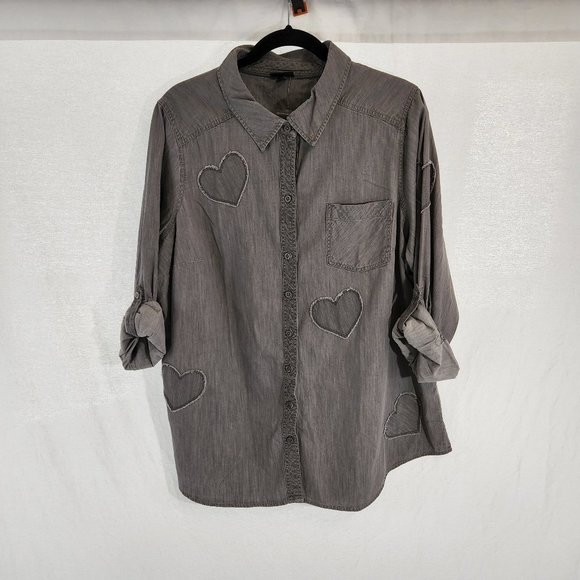 torrid Tops - TORRID TAYLOR Grey Denim Heart Patches Button  Relaxed Top Size 2X 100% Cot. NWT